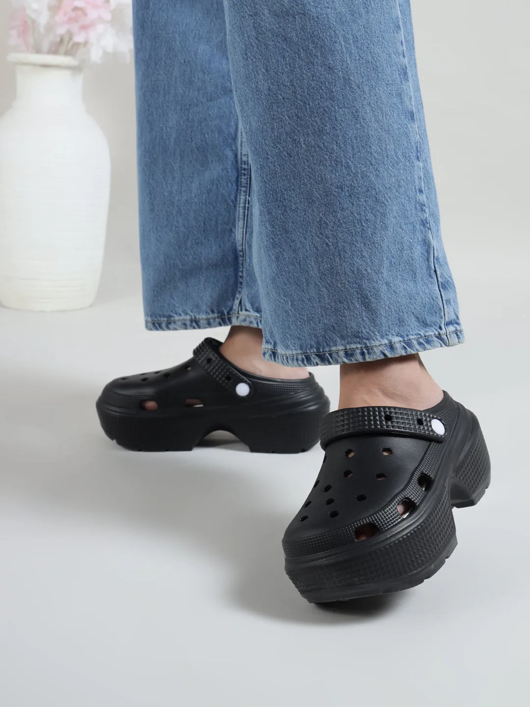 Black PU Block Slip-On Clogs (TC-RS4204-BLK)