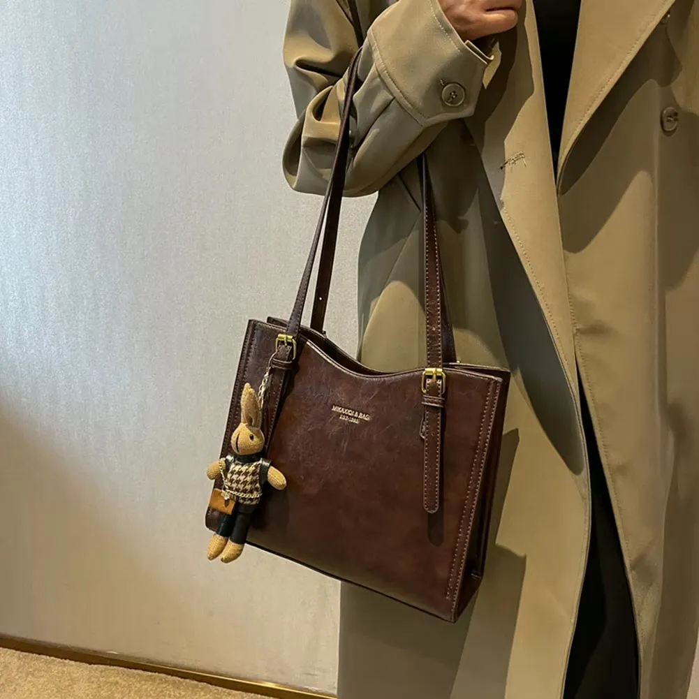 Charmbun – The Elegant Shoulder Bag