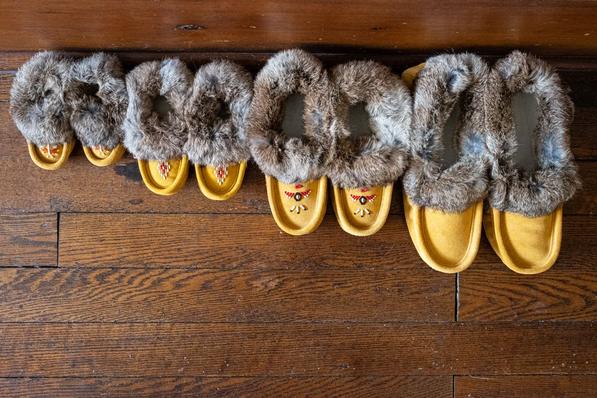 Children's Indian Tan Rabbit Fur Beaded Moccasins