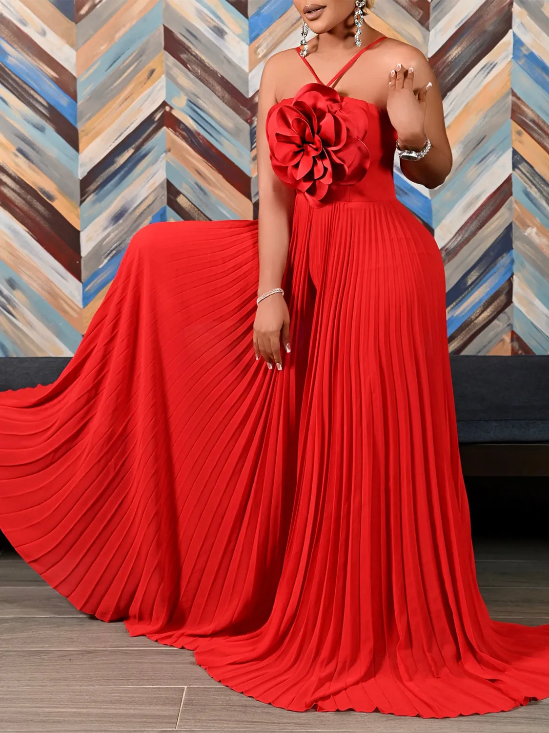 Elegant Halter Neck Flower Detail Wide-Leg Plus-Size Jumpsuit for Summer Sophistication