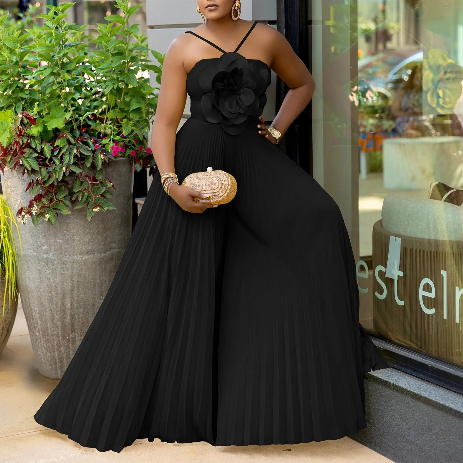 Elegant Halter Neck Flower Detail Wide-Leg Plus-Size Jumpsuit for Summer Sophistication