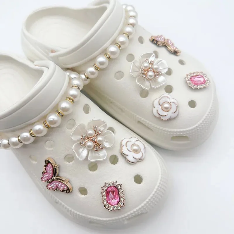 Elegant Vintage Pearl Chain & Flower Shoe Charms – Cute Jewelry for Shoes