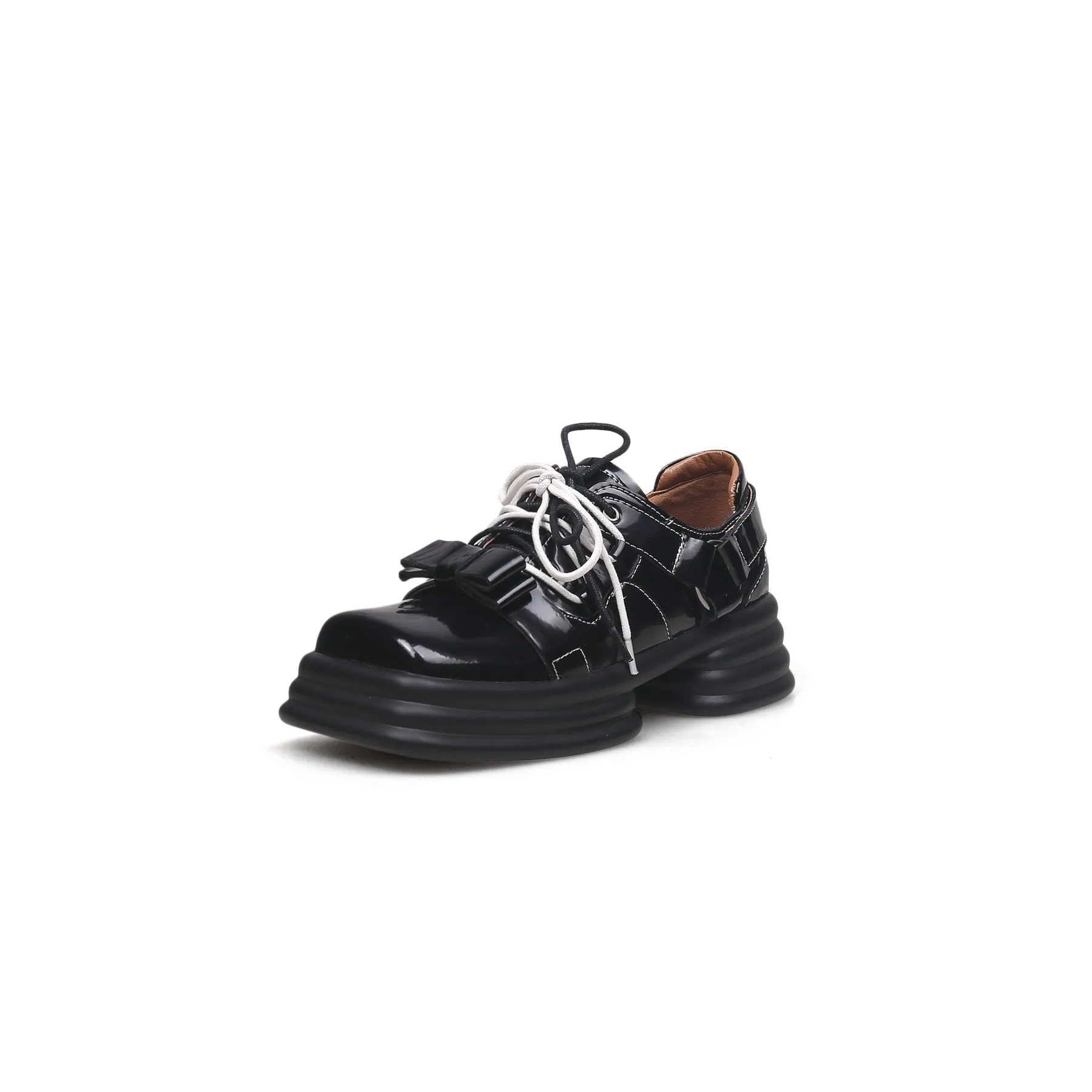 Glossy Leather Bow Upper Sneaker Black