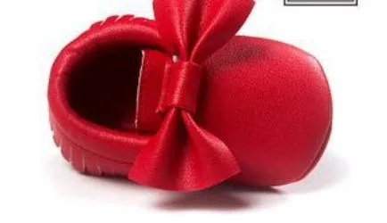 Handmade Soft Bottom Fashion Tassels Baby Moccasin born Babies Shoes 14-colors PU leather Prewalkers Boots