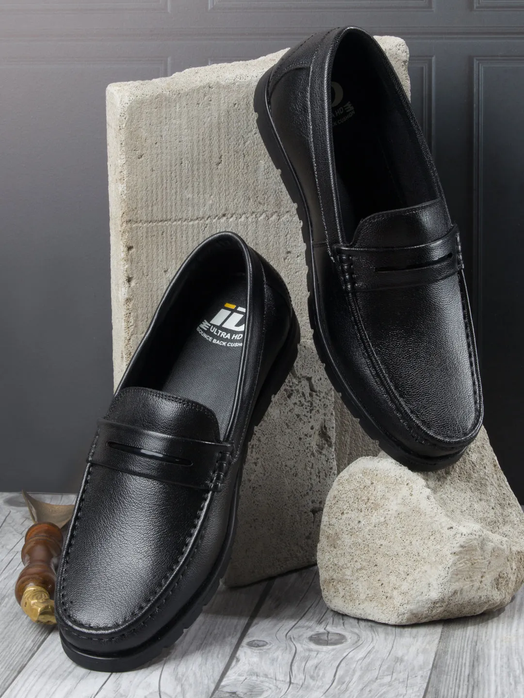 Men's Black Moc Toe Loafer (ID1174)