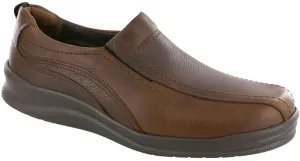Men's Cruise On Slip On Loafer in Brown