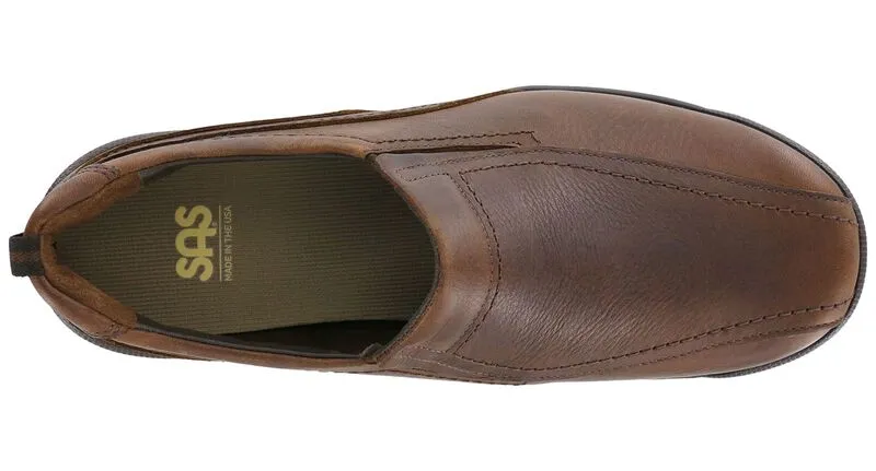 Men's Cruise On Slip On Loafer in Brown