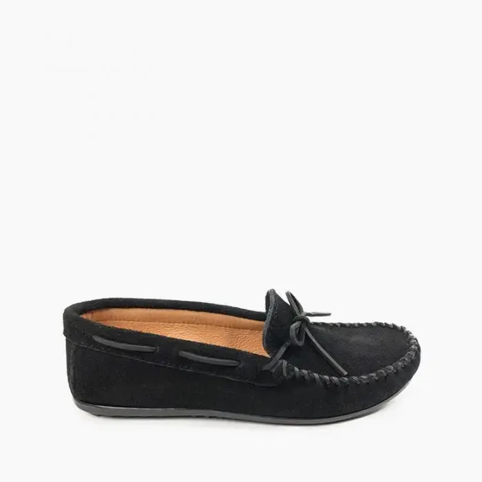 Men’s Minnetonka Taft Moccasin – Cozy, Durable & Built for All-Day Comfort