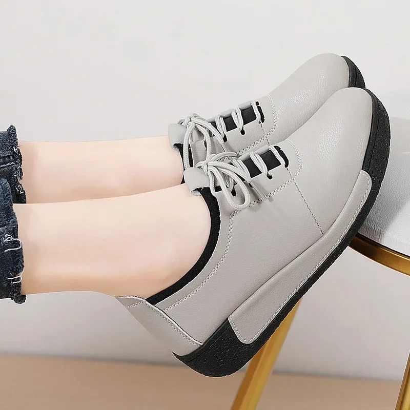 Moccasin footwear for women