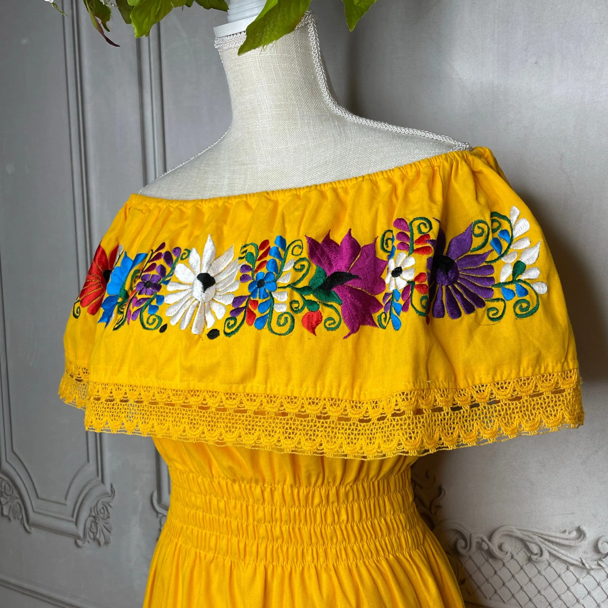 Off Shoulder Laced Midi Dress - Daisy
