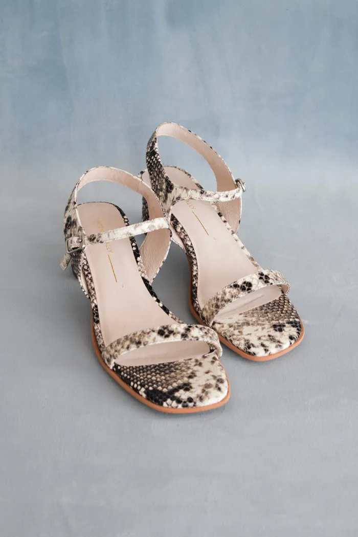 OPINION HEELS