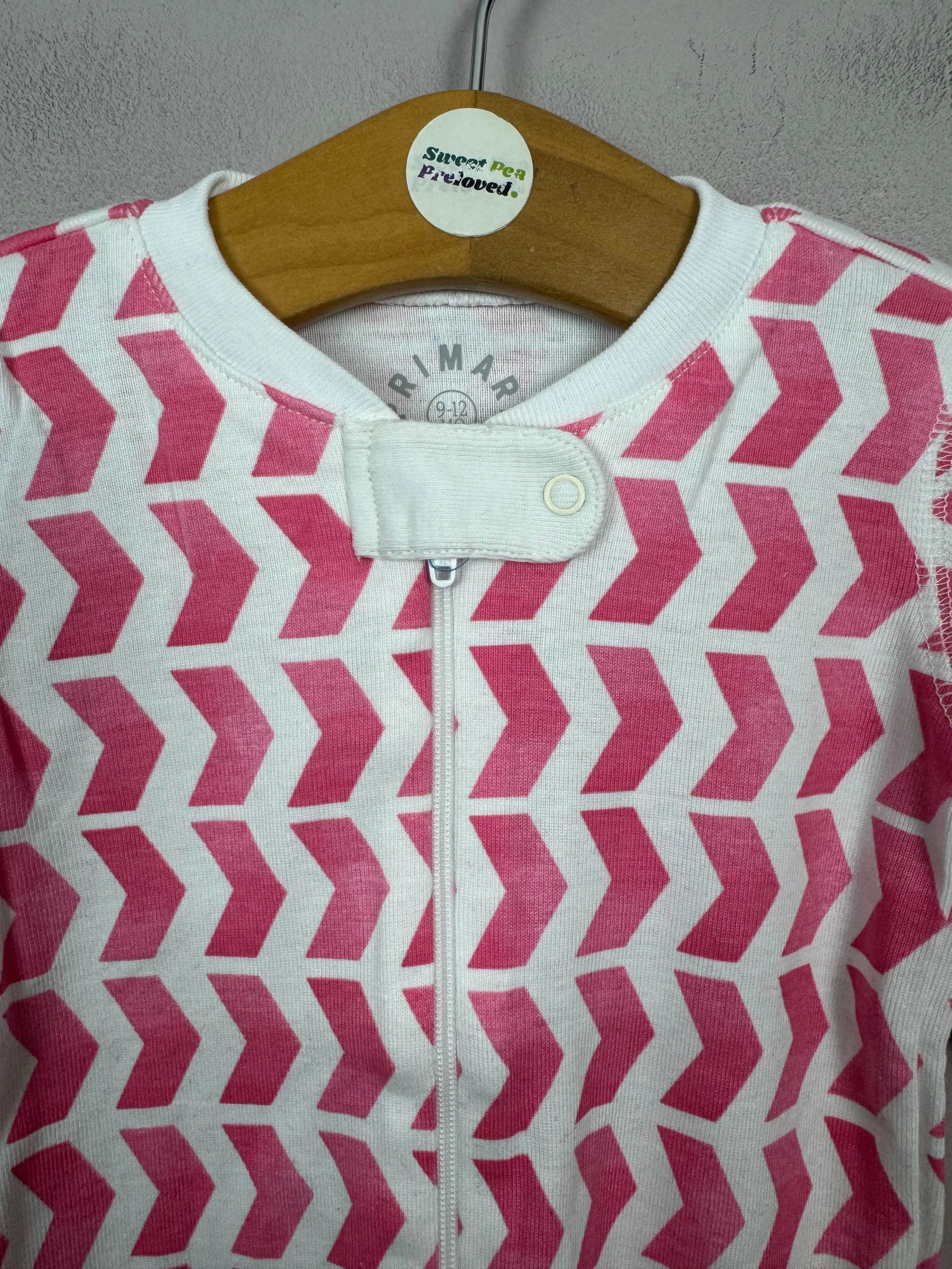 Primary Organic Sleepsuit - Pink Chevron (new) 0-3m, 9-12m, 12-18m bnwt