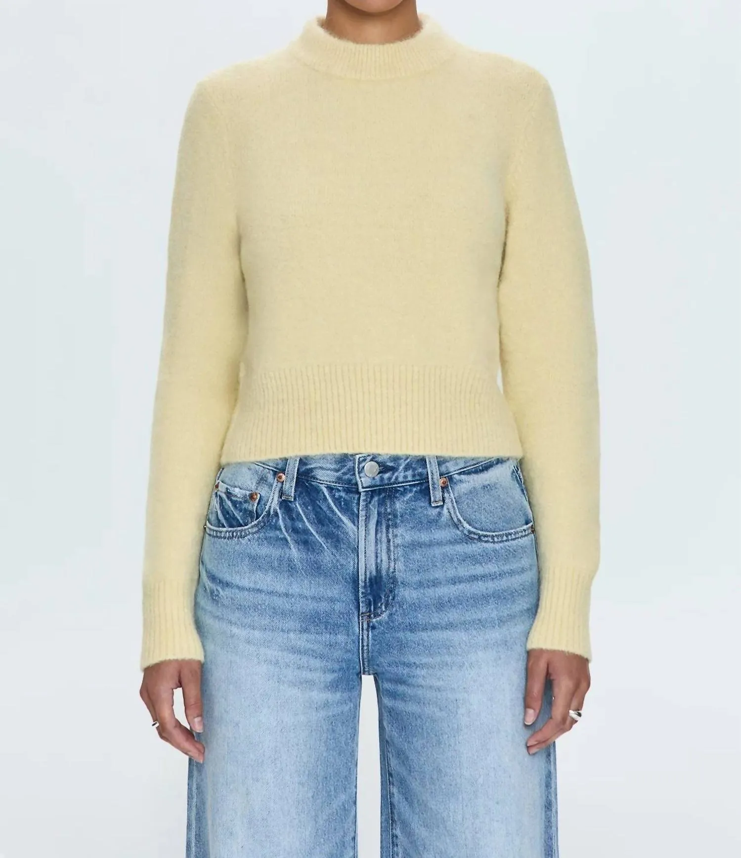 Sara Shrunken Crewneck Sweater In Pale Yellow