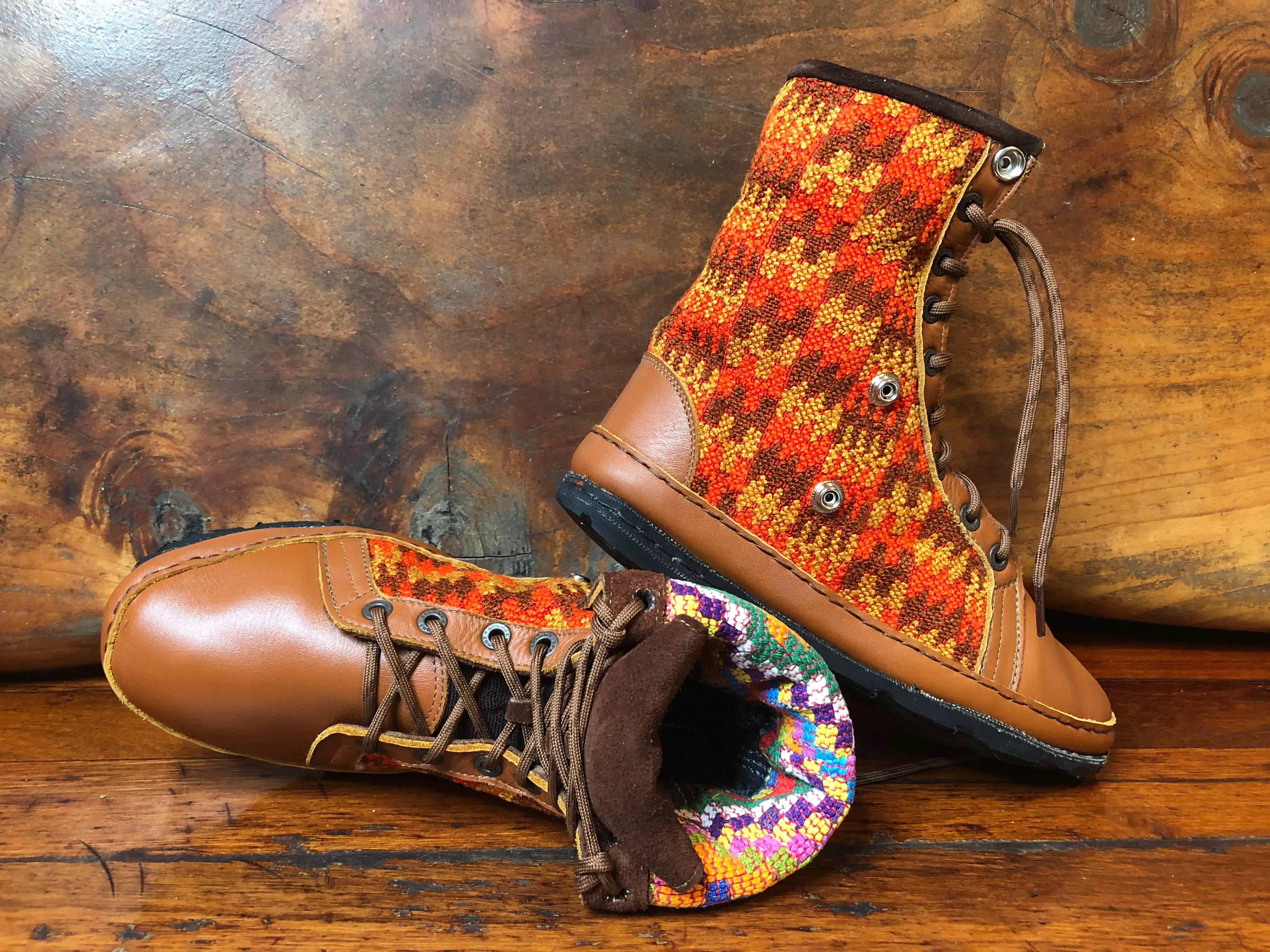 Size 42 Deluxe Desert Boots - Autumn Hues