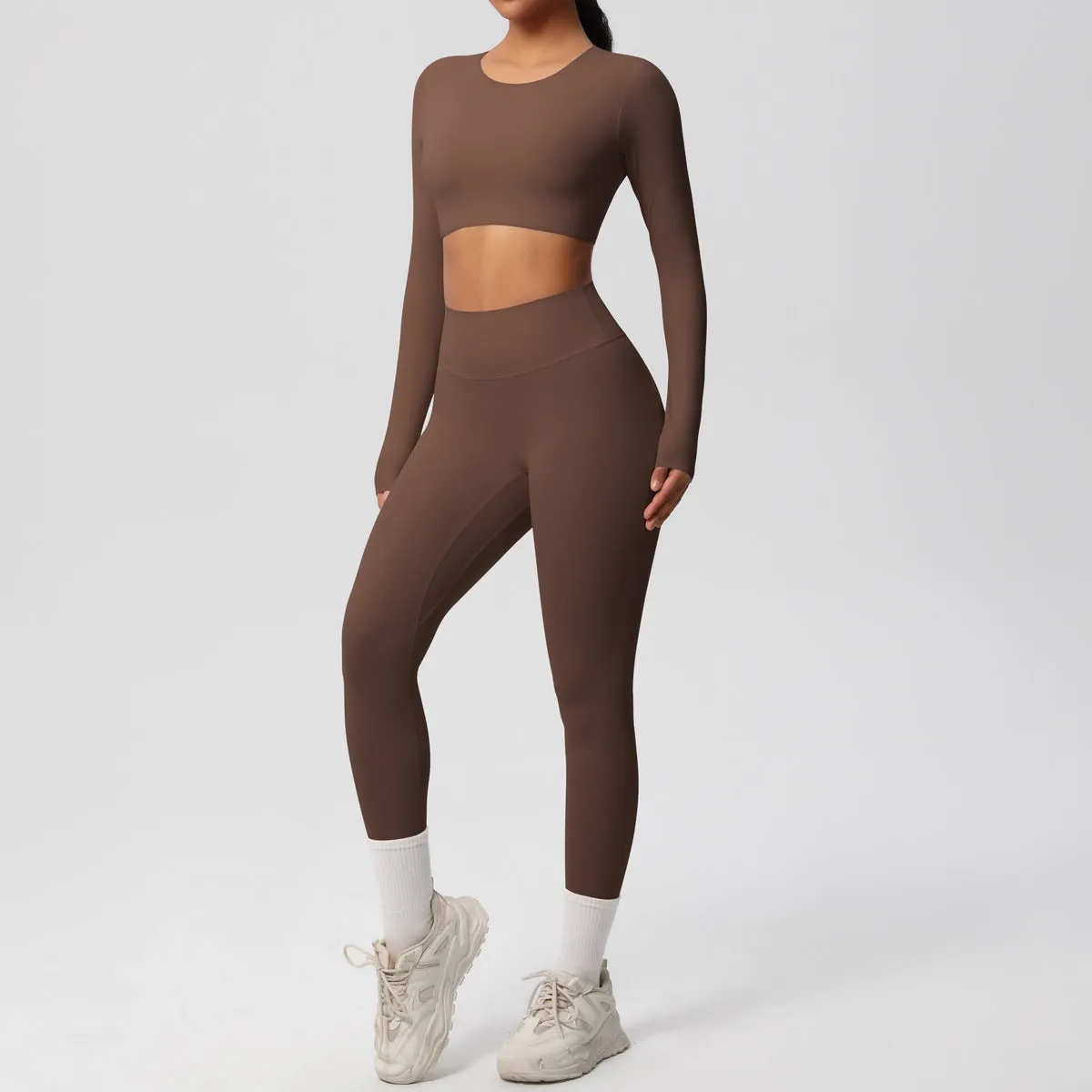 Sleek Long-Sleeve Yoga and Fitness Two-Piece Set for Active Comfort