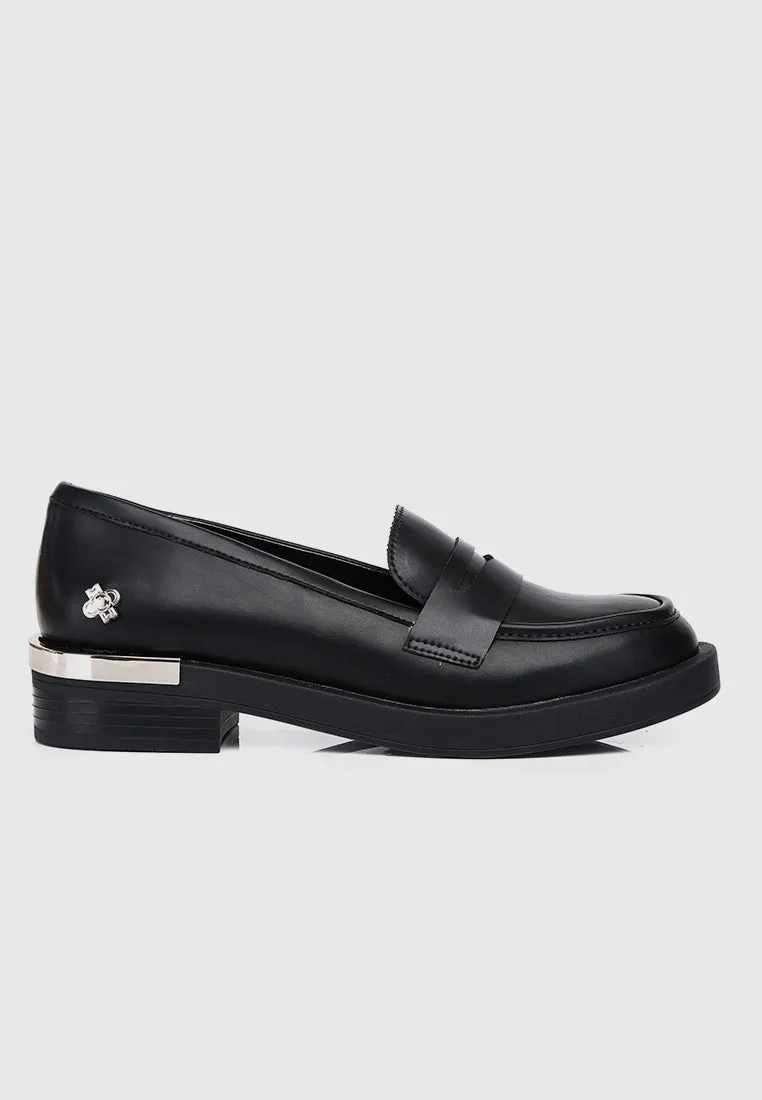 Smile Feels Good Loafers (Black)