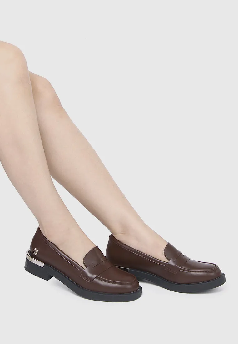 Smile Feels Good Loafers (Brown)