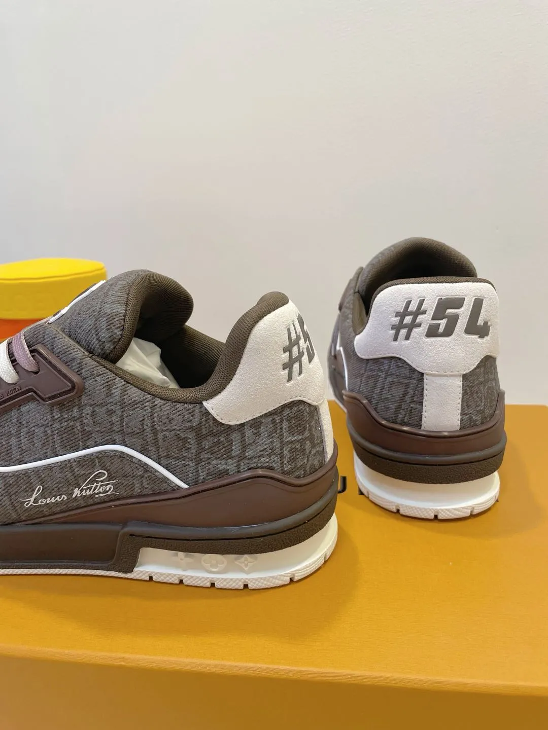 TRAINER SNEAKER IN WOOD BROWN MONOGRAM DENIM FABRIC