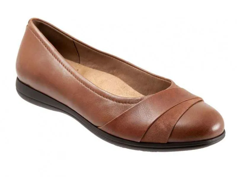 Trotters Danni - Women's Heel