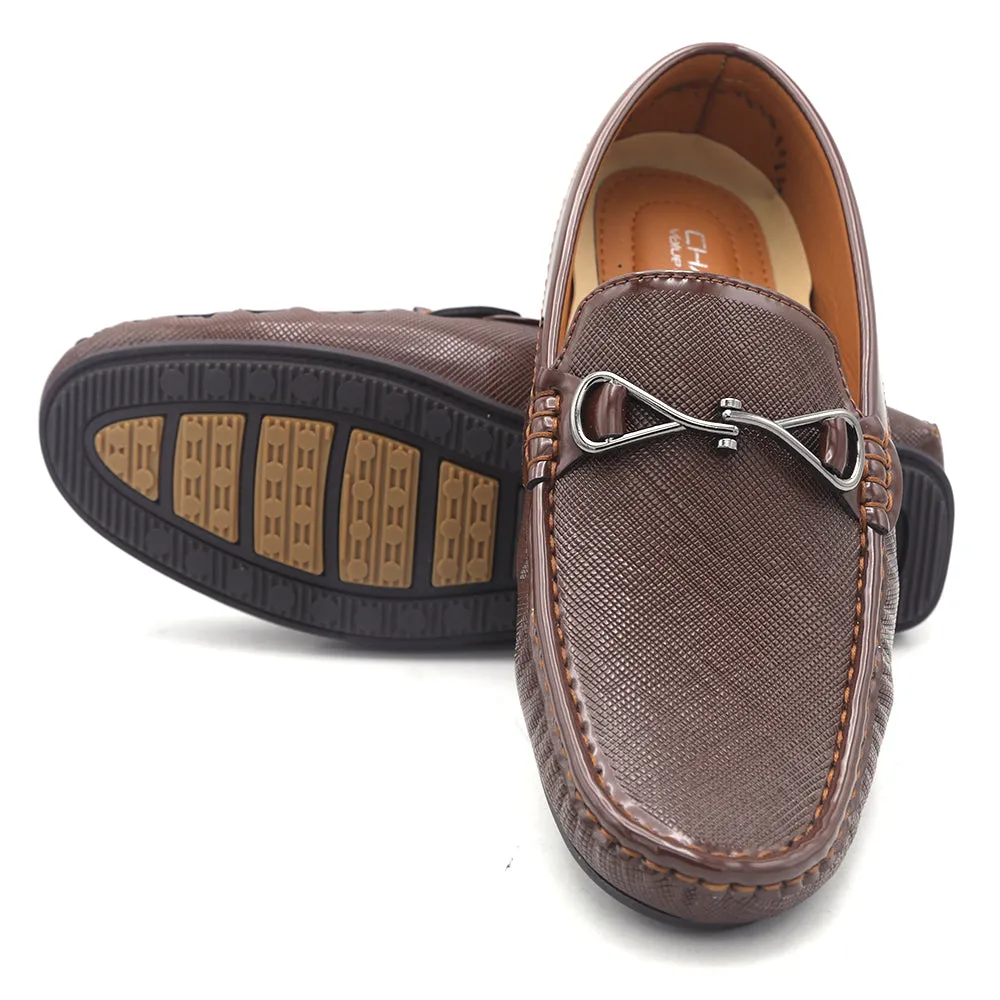 Valuable Premium Slip-On Loafers with Metal Horsebit - Brown