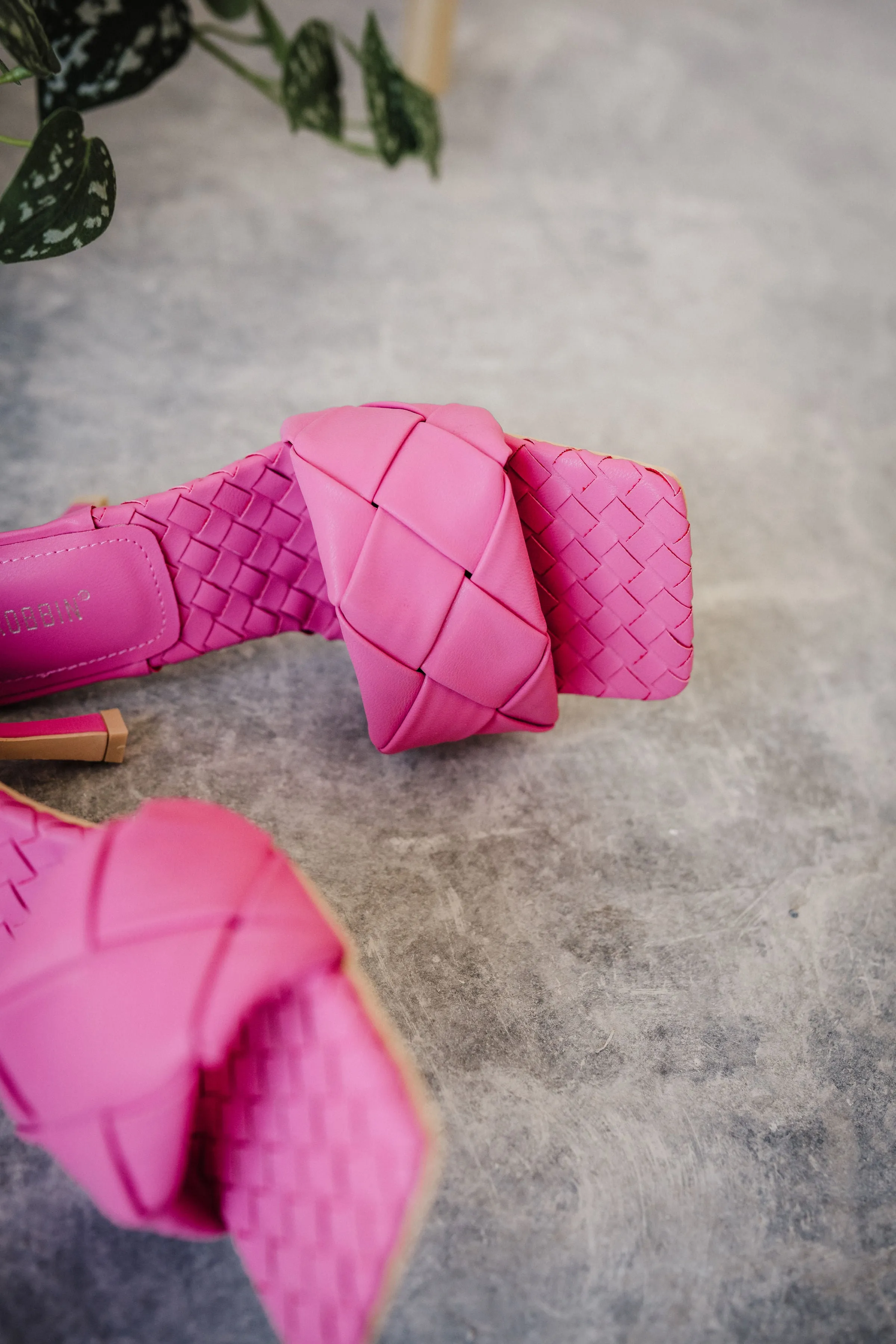 Wave It Pink Heels