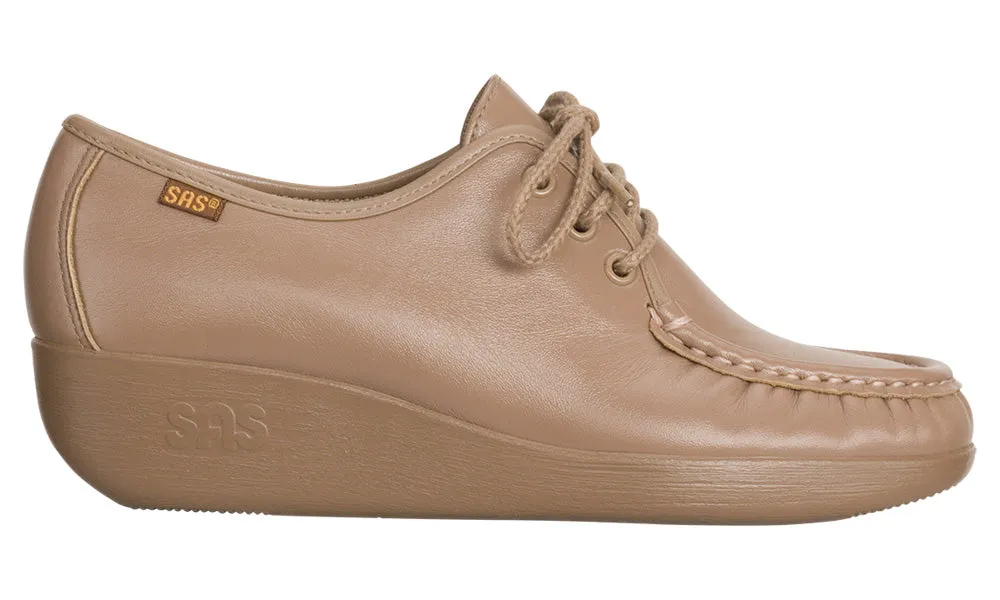 Women's Bounce Lace Up Moc in Mocha