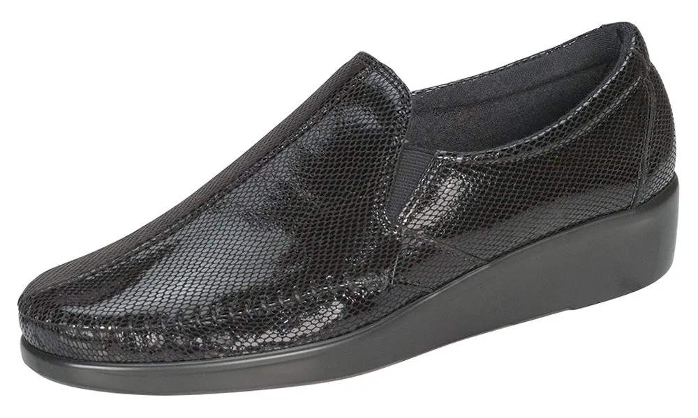 Women's Dream Slip On Loafer in Charcoal Black