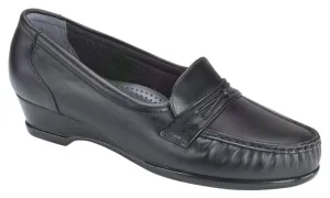 Women's Easier Slip On Loafer in Black