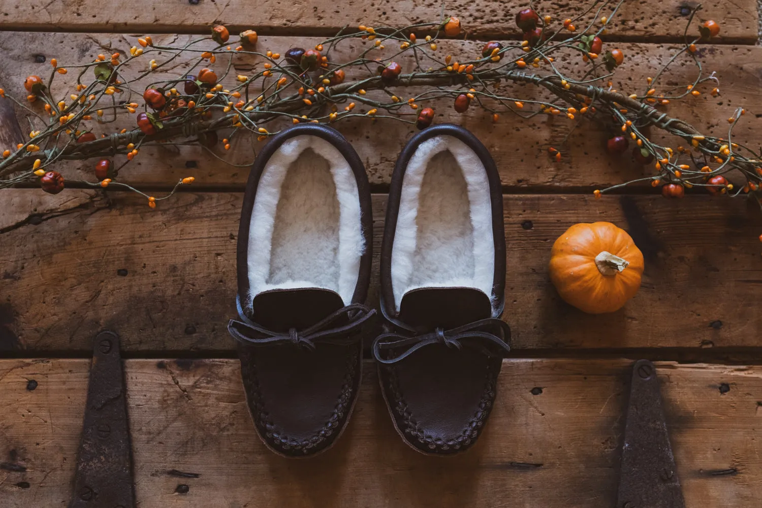 Women's Sheepskin Lined Moccasins (Clearance)