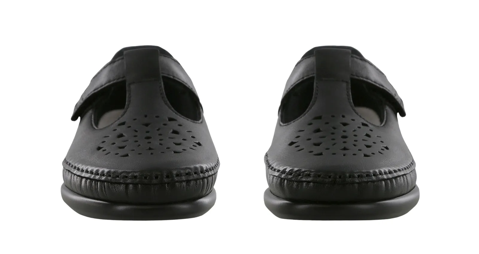 Women's Willow Slip On Loafer in Black Smooth