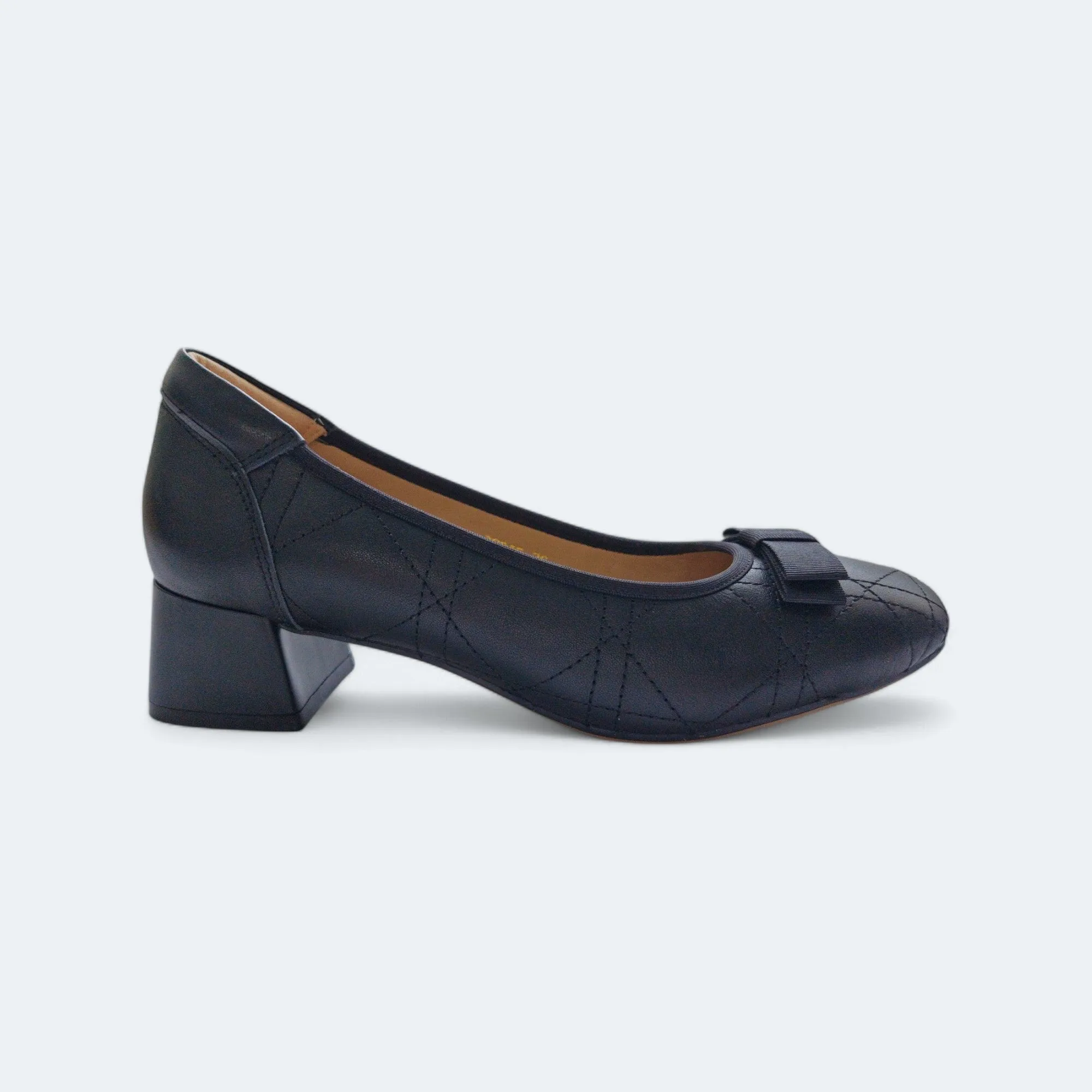 Yuri Elegant Leather Heel